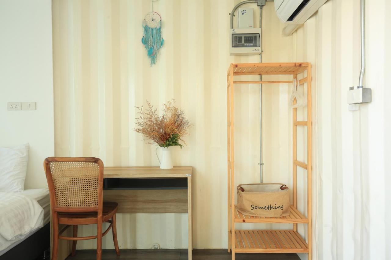 Day Off House Chiang Mai Near Walking Street Appartement Buitenkant foto
