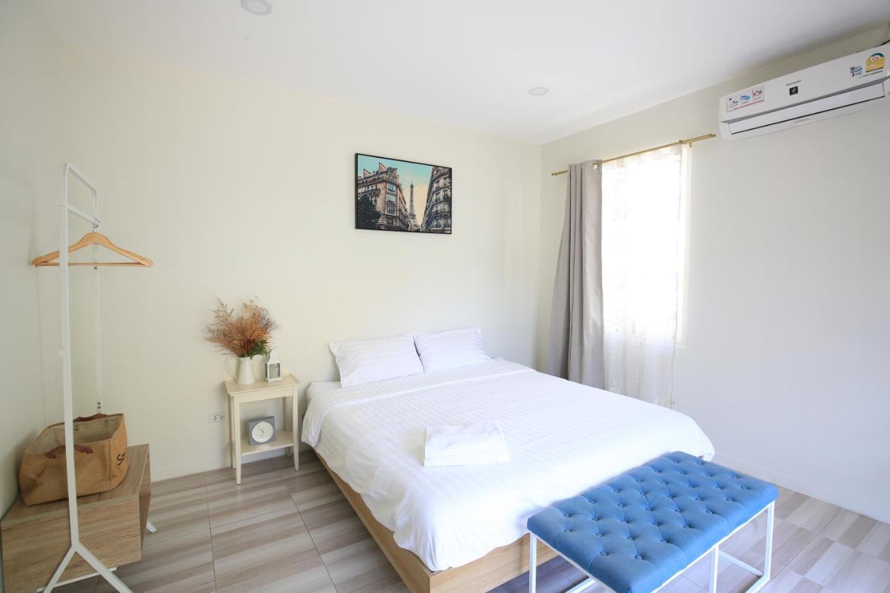 Day Off House Chiang Mai Near Walking Street Appartement Buitenkant foto