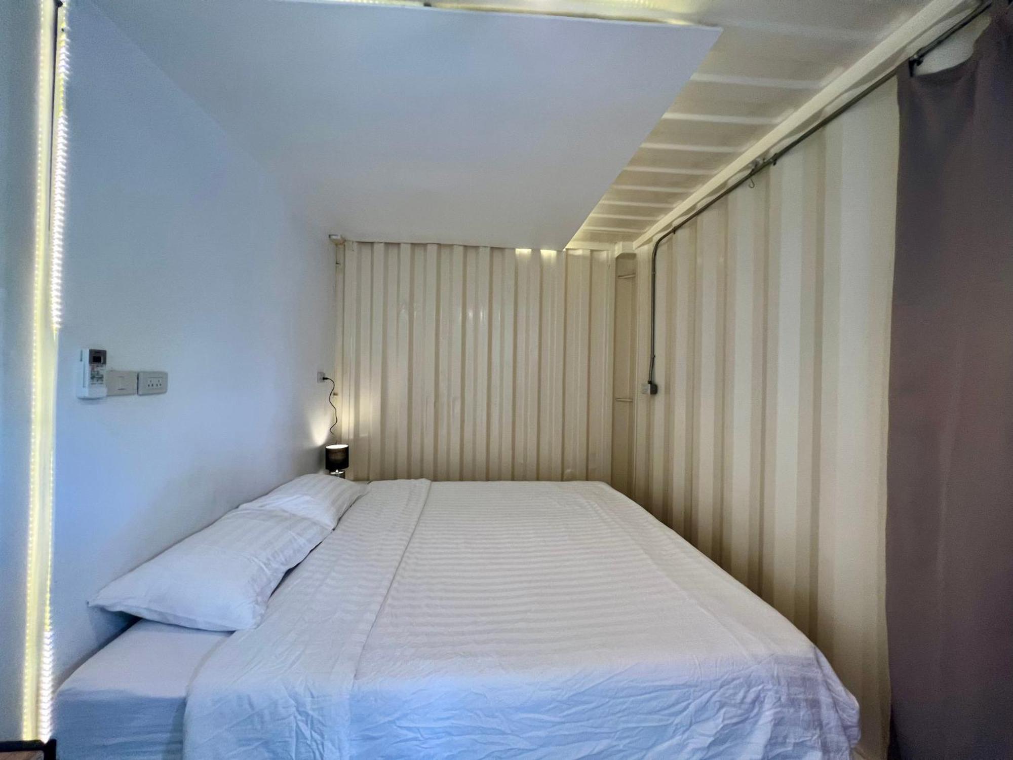 Day Off House Chiang Mai Near Walking Street Appartement Buitenkant foto